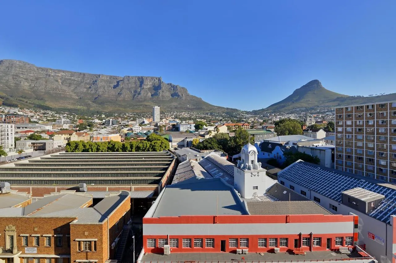 Apartment Top-Floor 2 Bed Unmatched Table Mountain Views Cape Town
