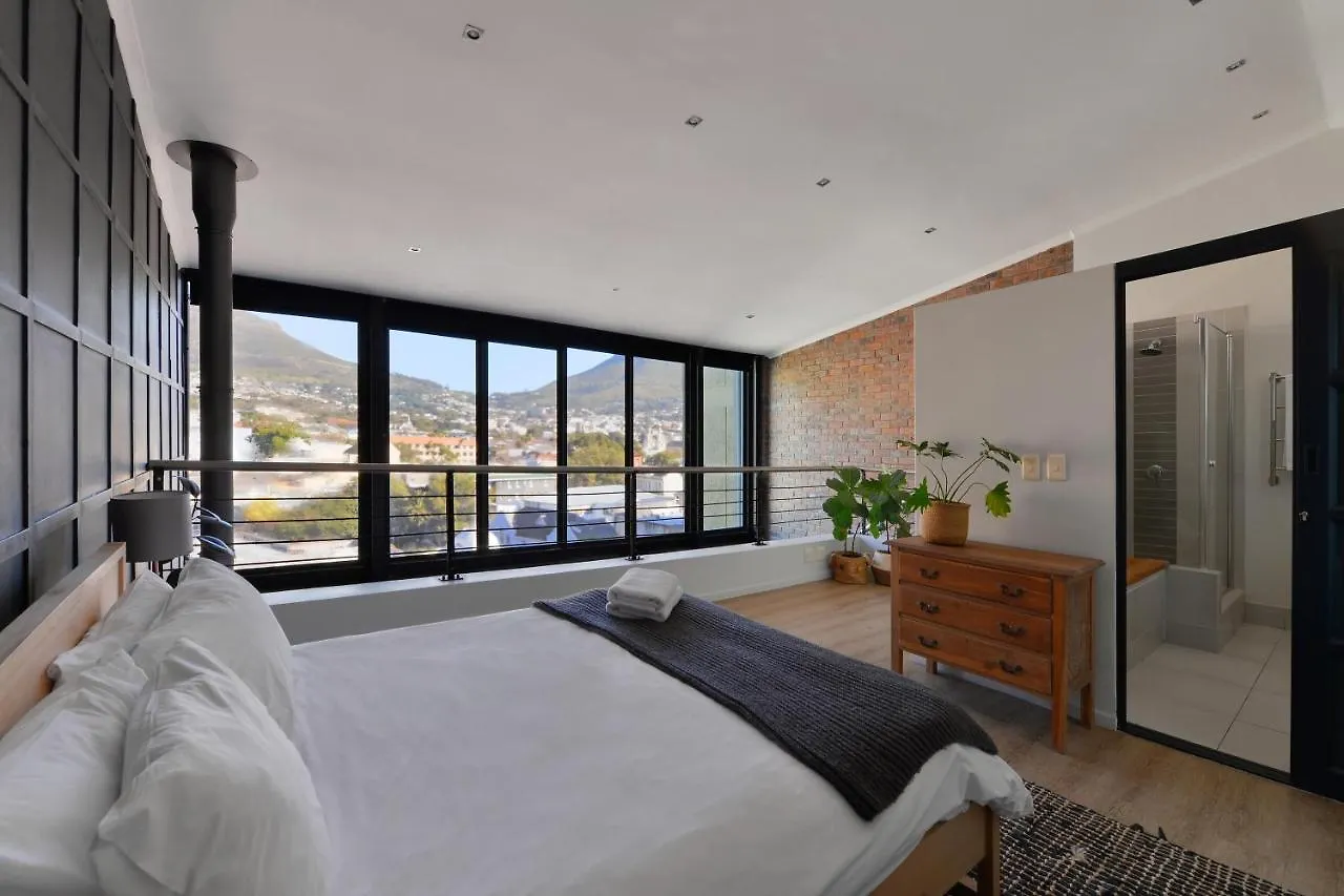 Apartment Top-Floor 2 Bed Unmatched Table Mountain Views Cape Town