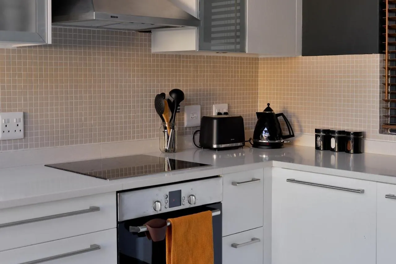 Top-Floor 2 Bed Unmatched Table Mountain Views Cape Town South Africa